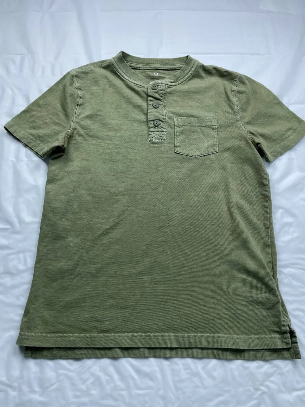 Gap Kids Olive T-shirt Size L